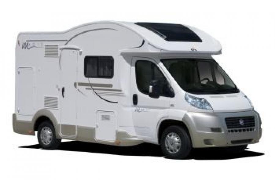  Caravans International Magis 35 XT 2014 года  (фото 1 из 1)